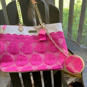 Betsey Johnson pink tote